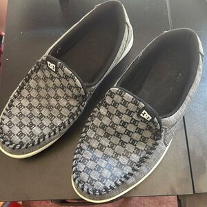 A little worn but stilll in great shape DC shoe